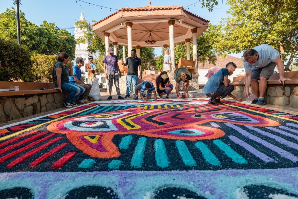 Panamá celebra el Corpus Christi 2025: el alma de un pueblo danzando entre máscaras y devoción