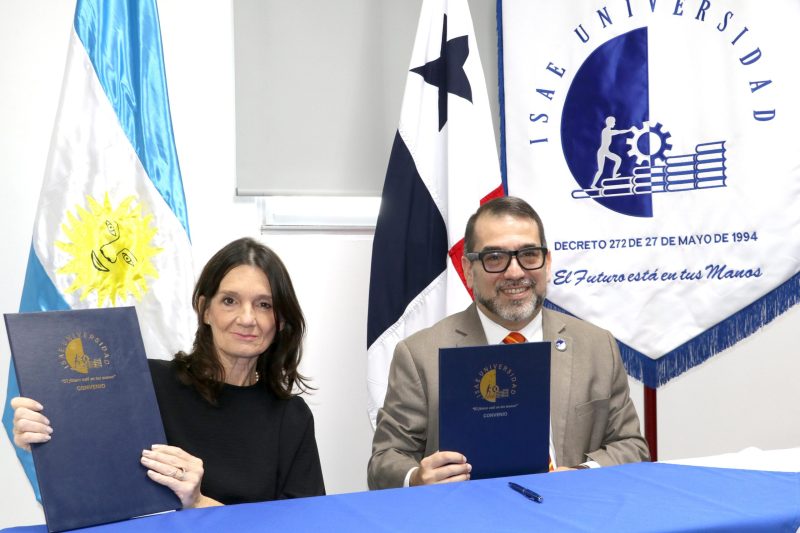 ISAE Universidad y Noun Eventos & Capacitación Ejecutiva5
